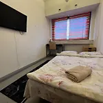 Office House Services 670